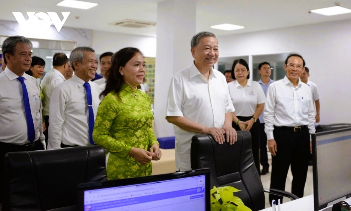 tp.hcm lan dau tien cong bo 12 dau an noi bat nam 2025 hinh anh 3