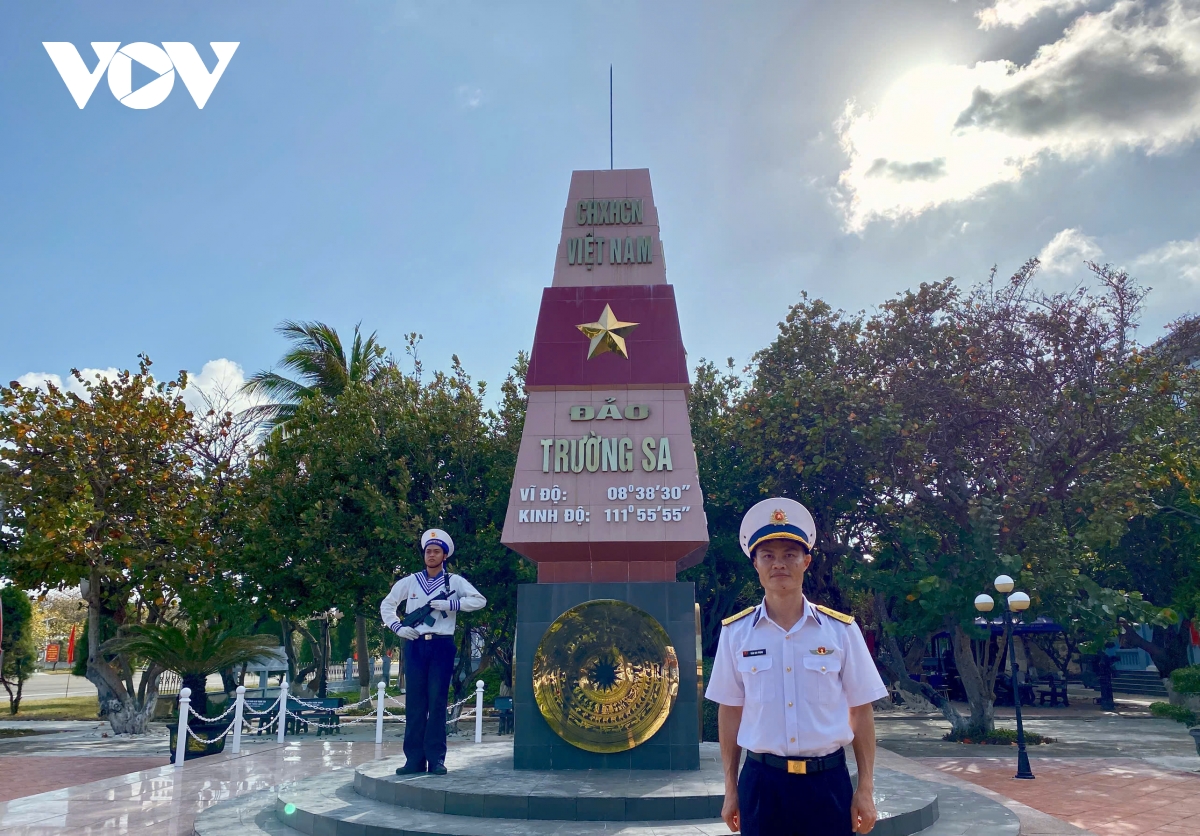 quan dan truong sa vung niem tin vao nhung quyet sach mang tinh dot pha cua Dang hinh anh 7