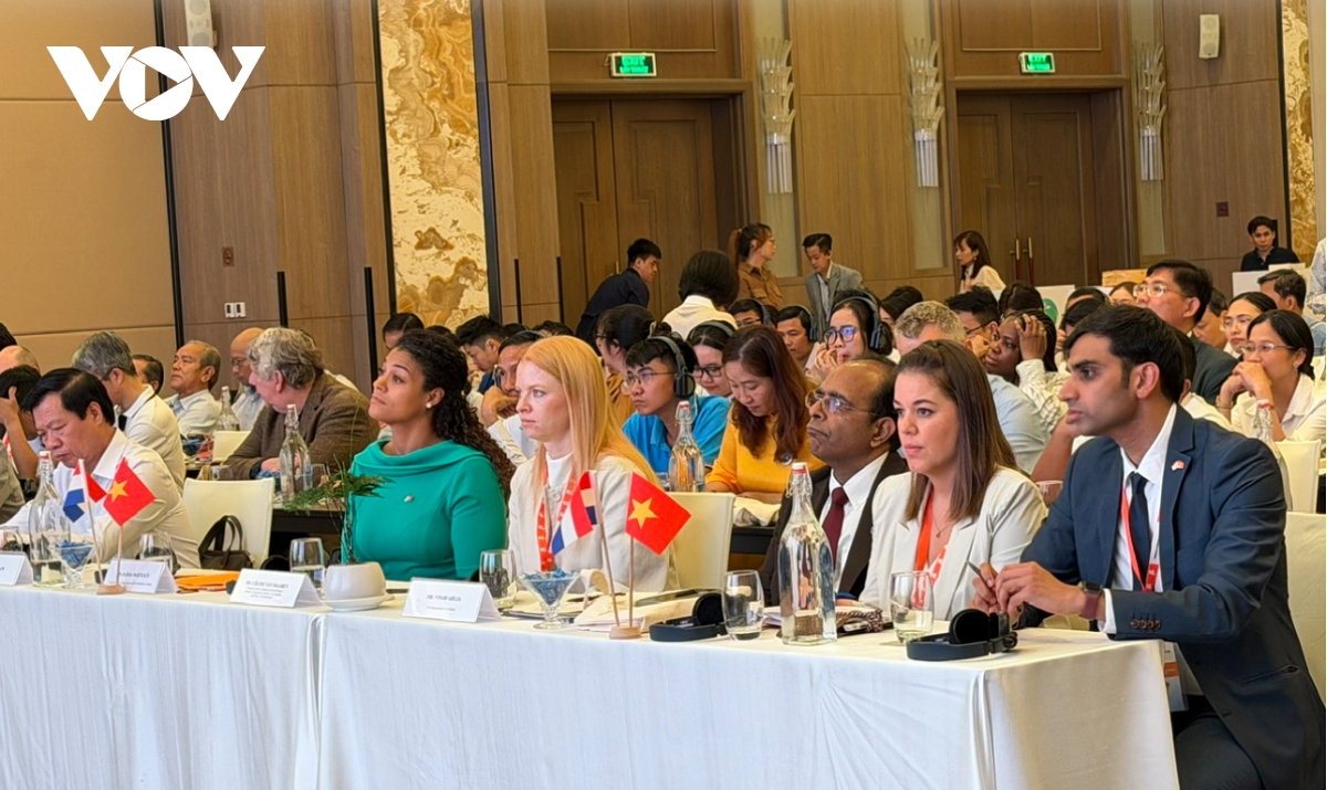 vietnam and netherlands address salinity intrusion in mekong delta picture 2