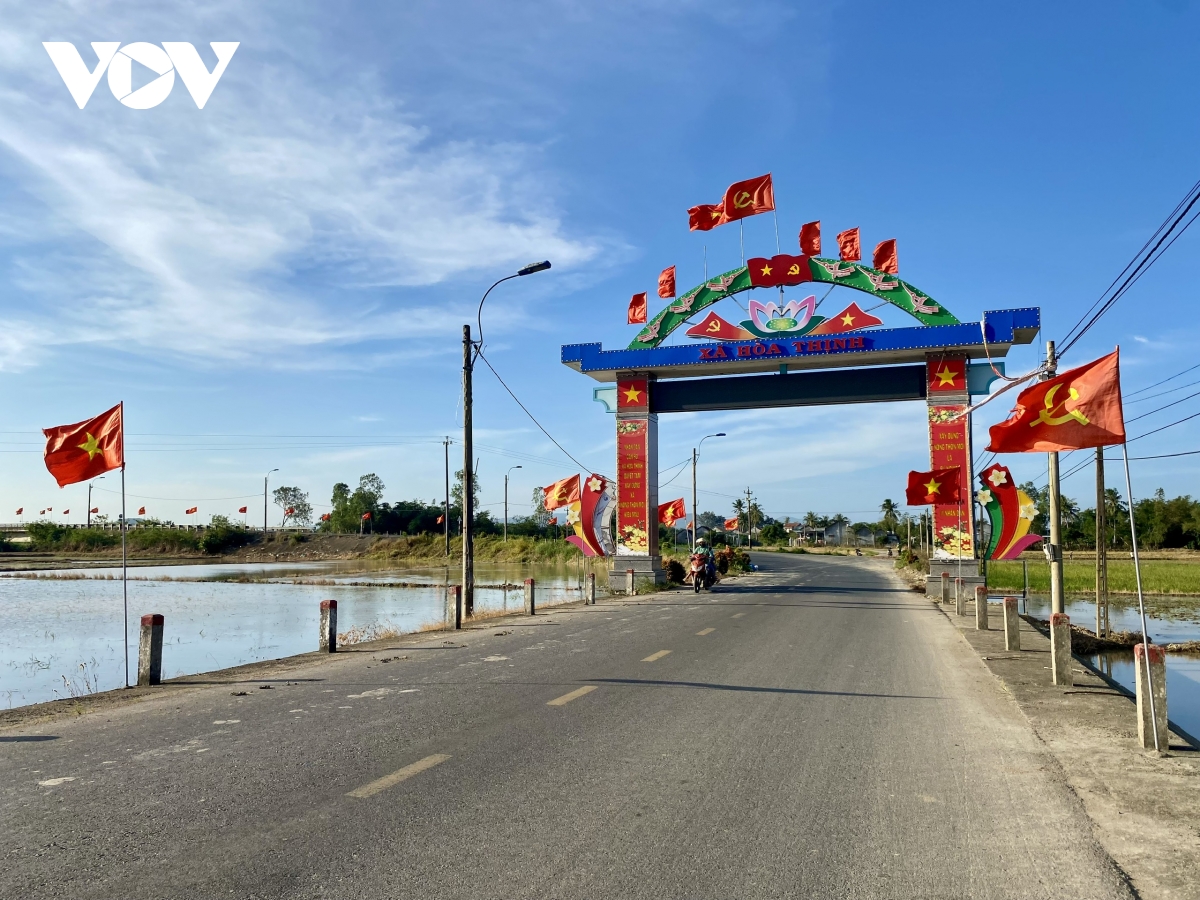 vung lu hoa thinh hoi sinh - niem tin, niem vui huong ve Dai hoi xiv cua Dang hinh anh 1