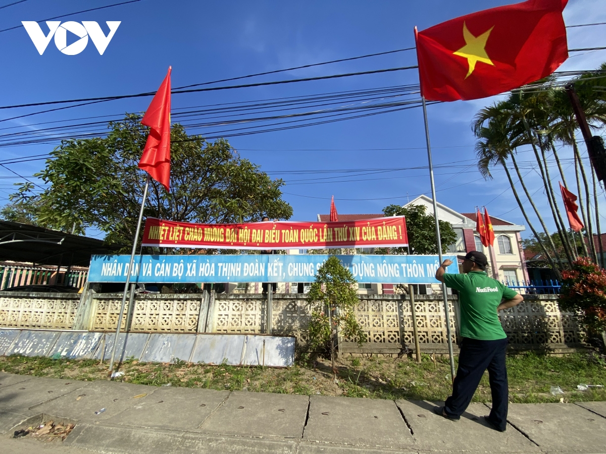 Vùng lũ Hoà Thịnh hồi sinh - niềm tin, niềm vui hướng về Đại hội XIV của Đảng