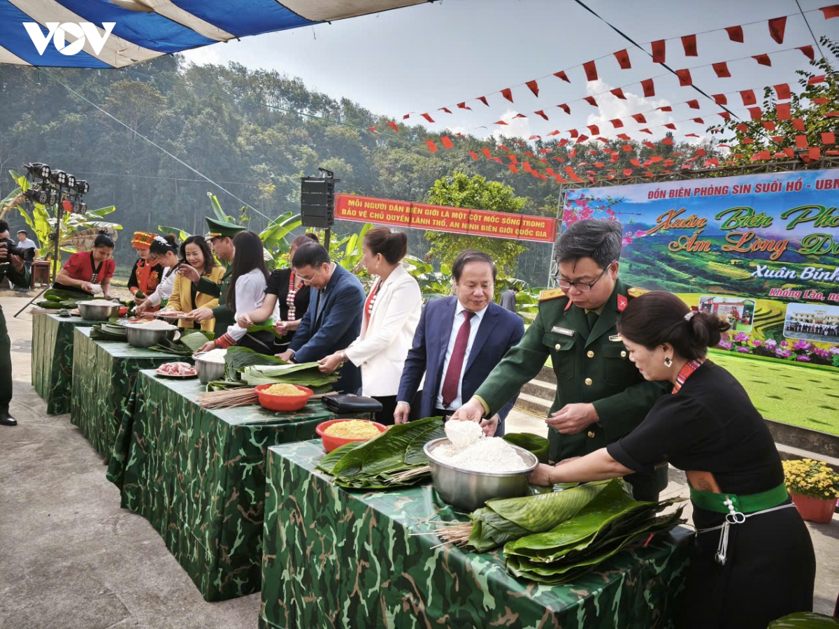 Am ap xuan bien phong hinh anh 3