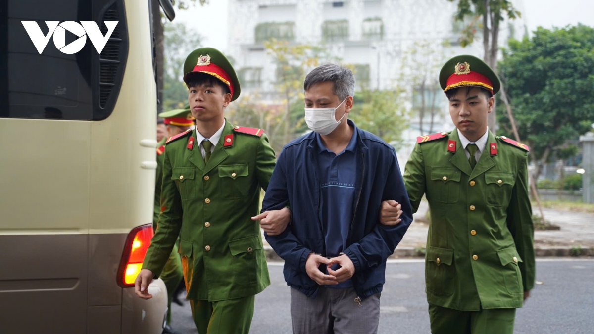 xet xu vu sua gia hiup canh sat dan giai cac bi cao hau toa hinh anh 1