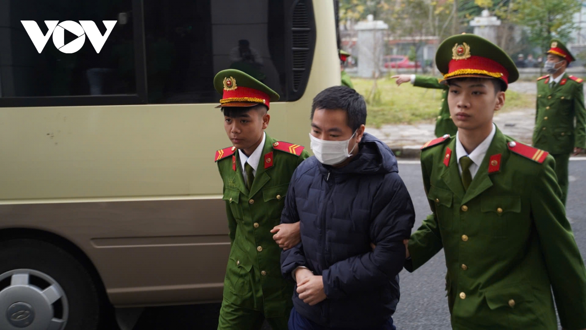 xet xu vu sua gia hiup canh sat dan giai cac bi cao hau toa hinh anh 9