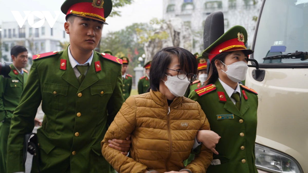 xet xu vu sua gia hiup canh sat dan giai cac bi cao hau toa hinh anh 5