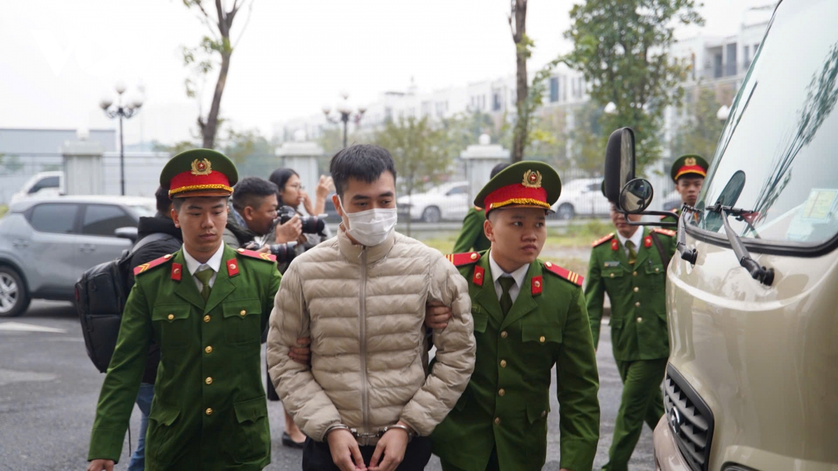 xet xu vu sua gia hiup canh sat dan giai cac bi cao hau toa hinh anh 2