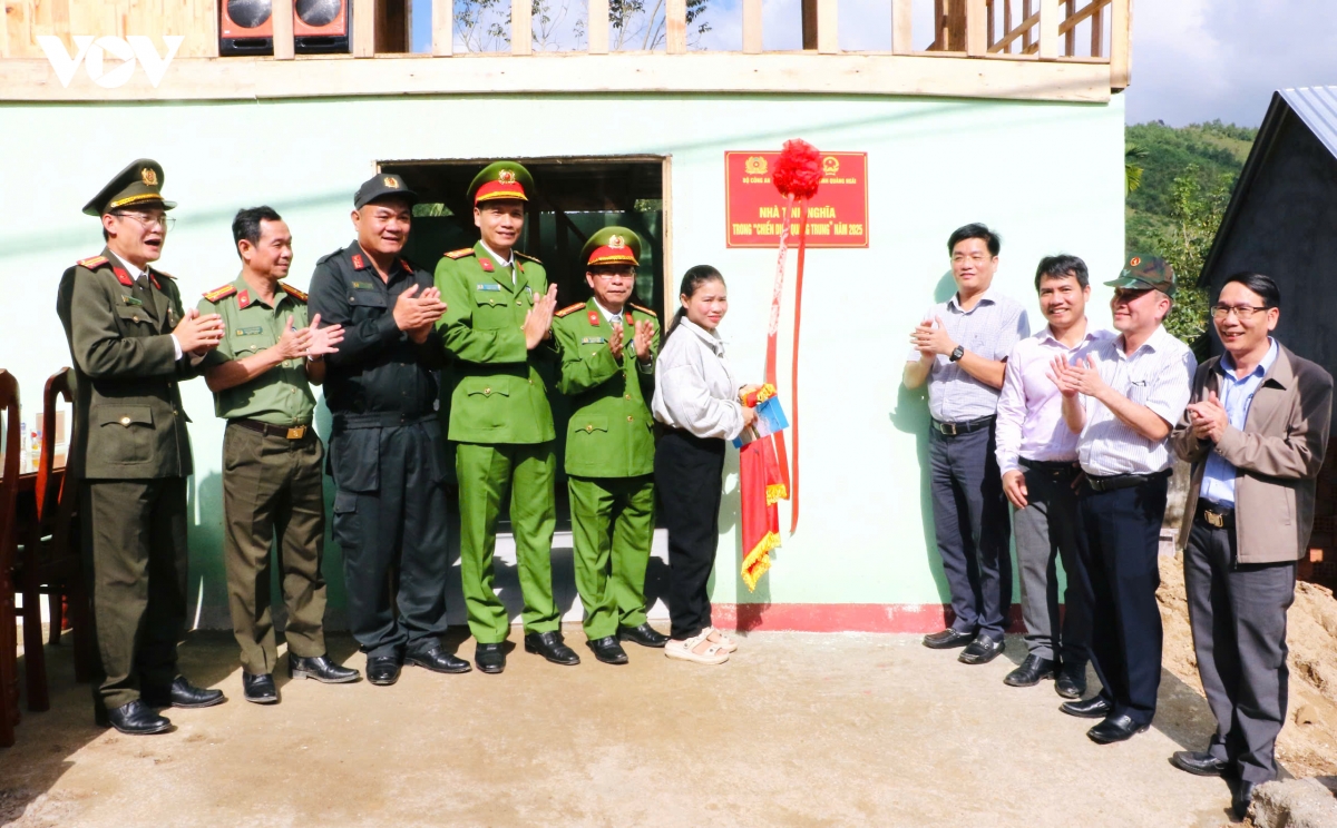 chien dich quang trung o quang ngai dung nha than toc tu menh lenh long dan hinh anh 1