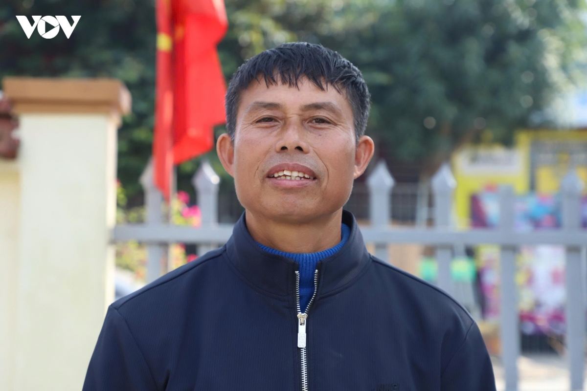 ninh binh ruc ro co hoa chao mung Dai hoi Dang toan quoc lan thu xiv hinh anh 4