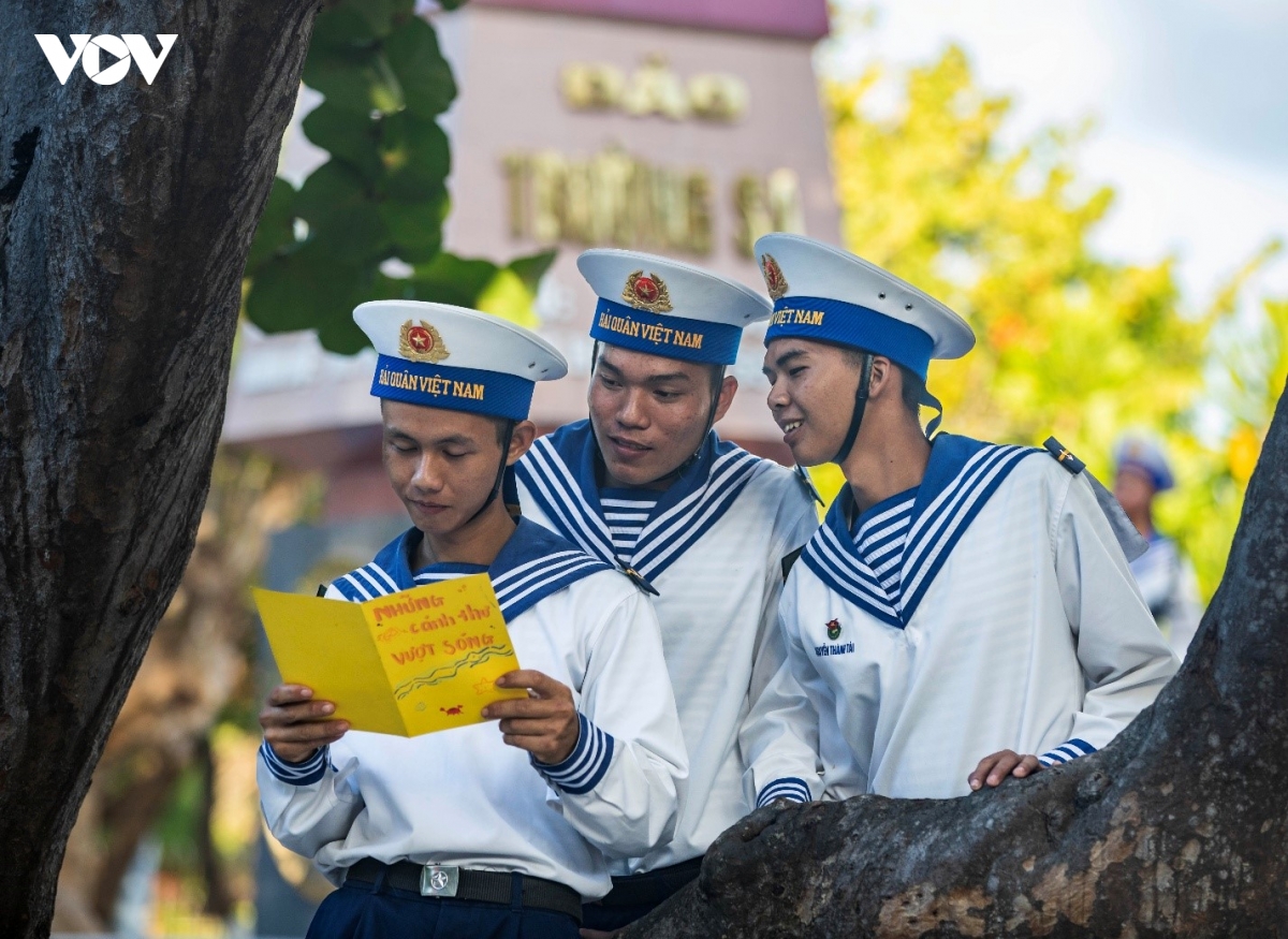 mang xuan som den truong sa hinh anh 9
