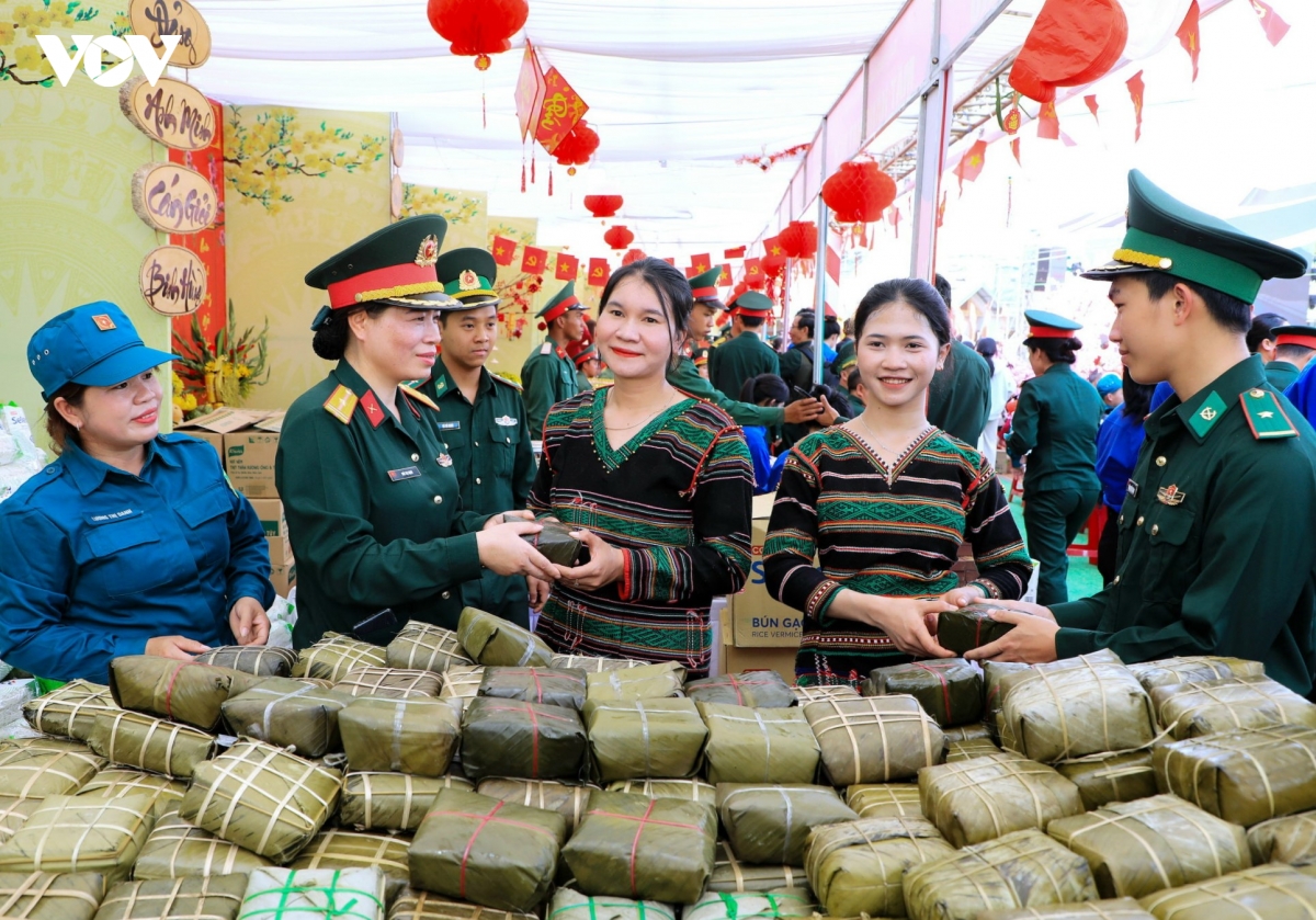 xuan am no tren mien bien vien lam Dong hinh anh 1