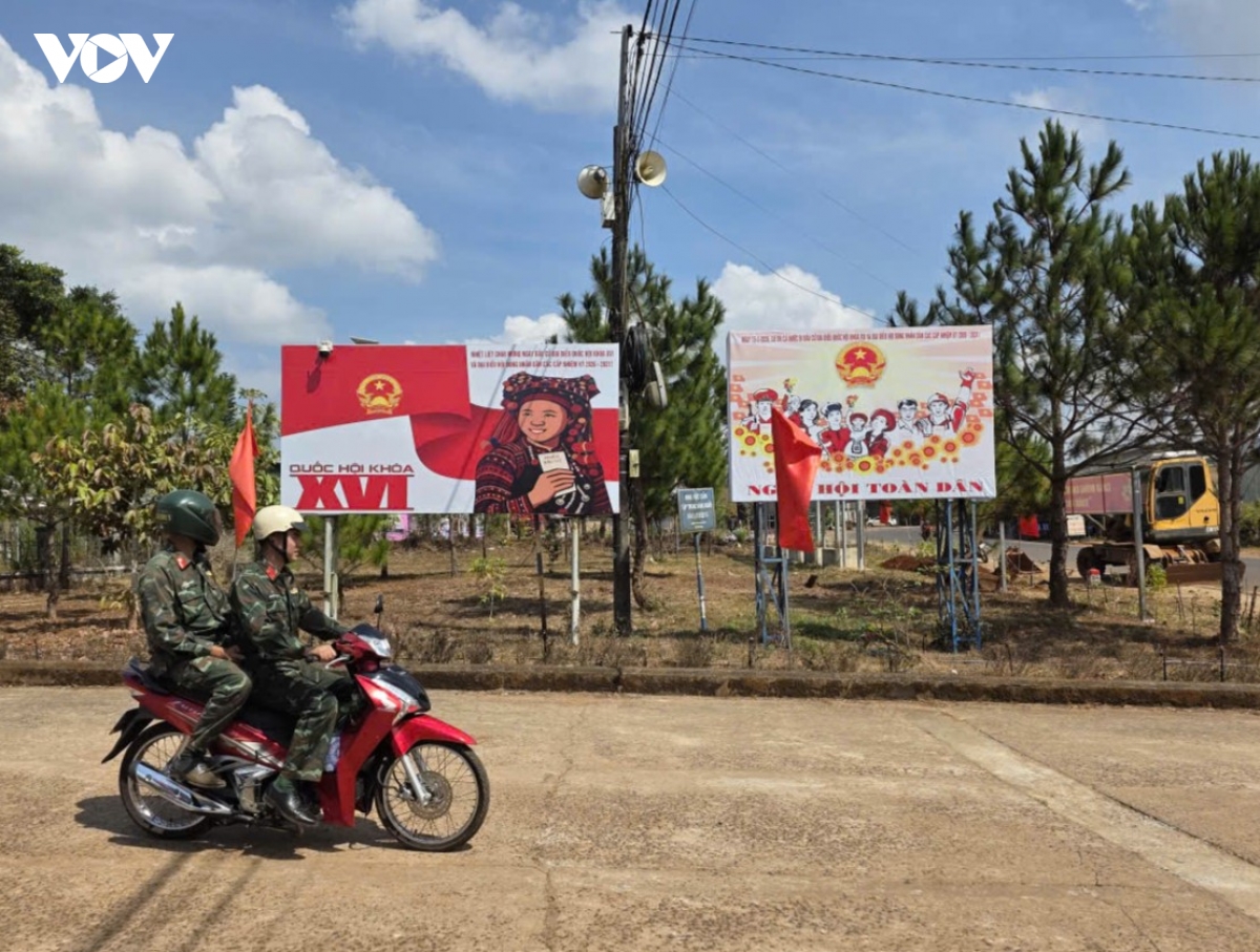 cu tri vung bien gioi lam Dong ky vong chon duoc nguoi co tam, co tam hinh anh 3