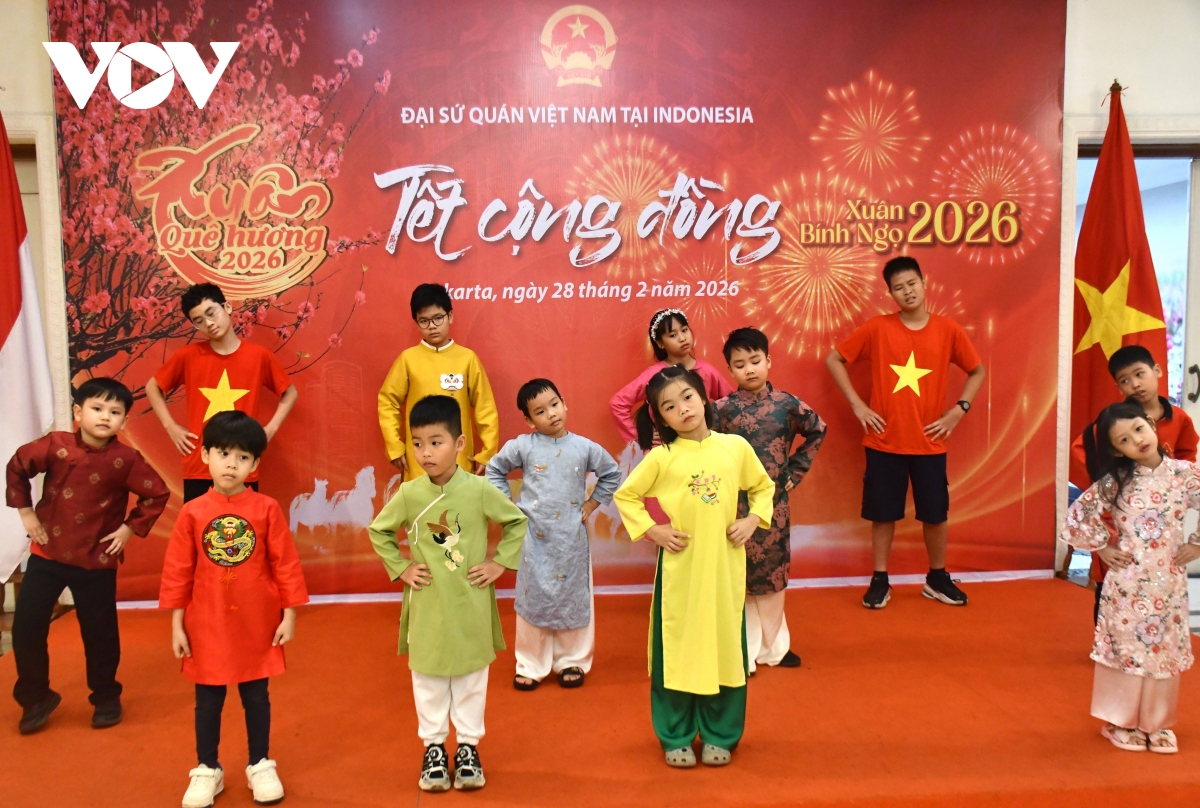 Người Việt tại Indonesia đón Xuân ấm áp với Tết Cộng đồng