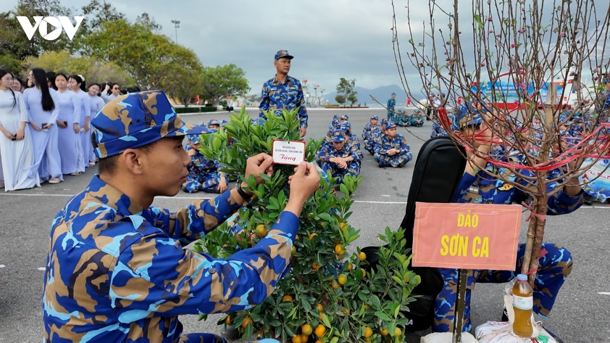 mang xuan som den truong sa hinh anh 2