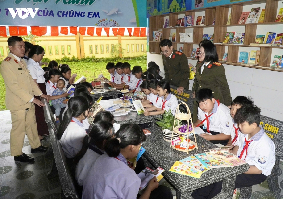 tuoi tre quang tri dua nghi quyet Dai hoi Doan thanh hanh dong thiet thuc hinh anh 4