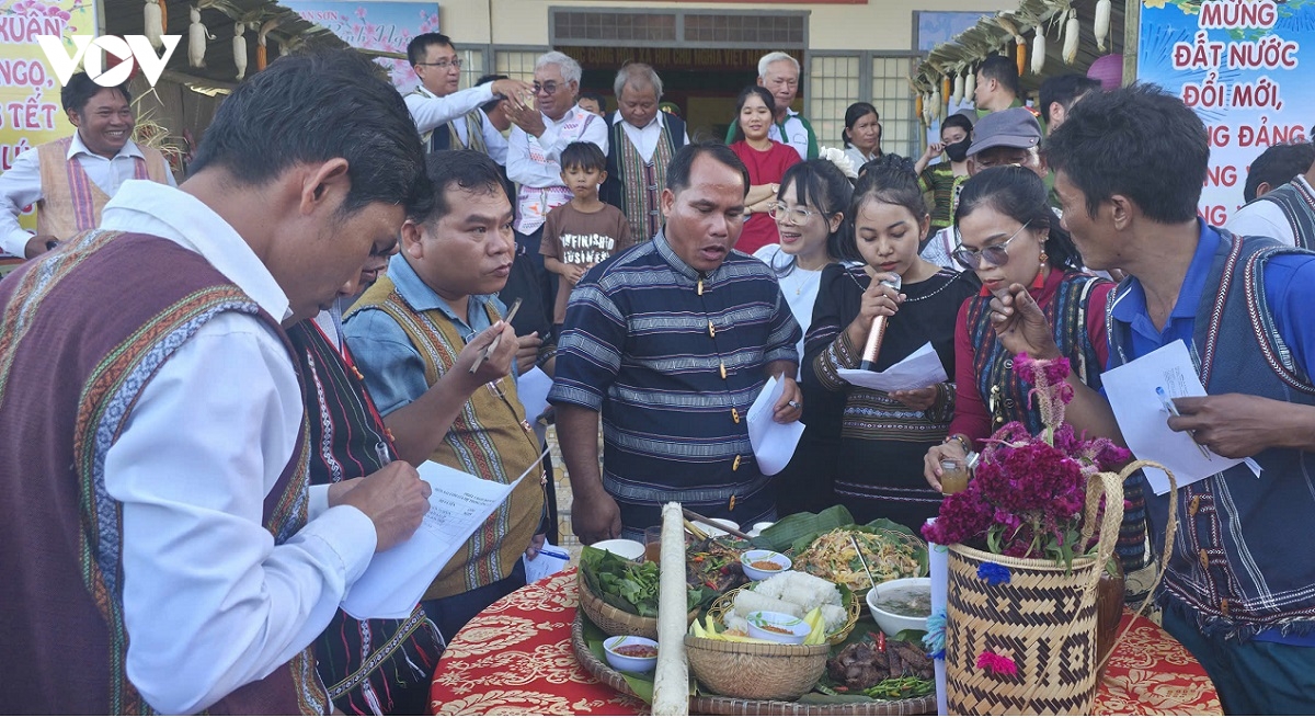 tet Dau lua o buon lang k ho, raglai phia Dong tinh lam Dong hinh anh 2