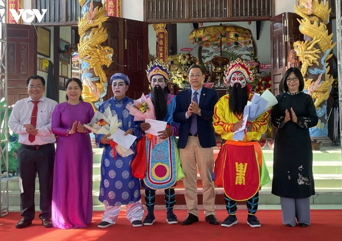 Dac sac le hoi cau ngu van Dam xuong ly 200 nam tuoi o gia lai hinh anh 7
