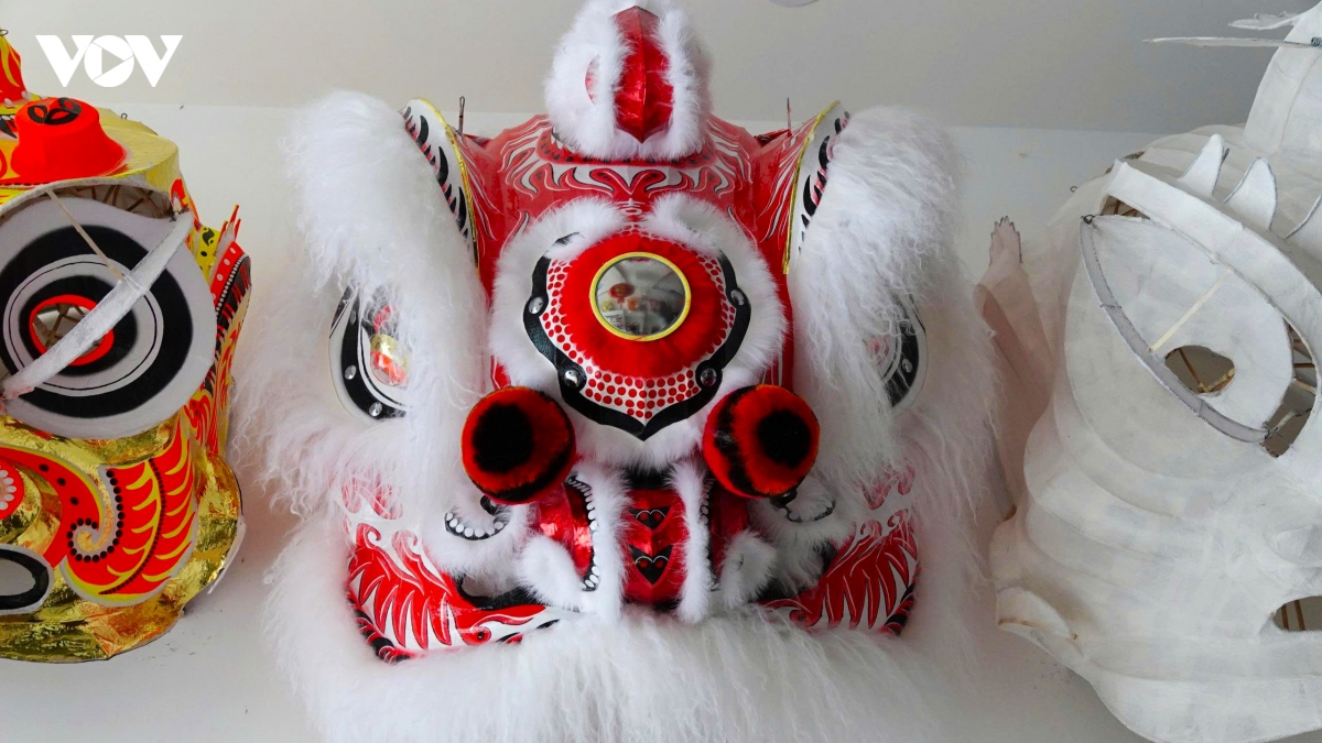 nhung doi tay vang trong lang che tac dau lan o can tho hinh anh 8