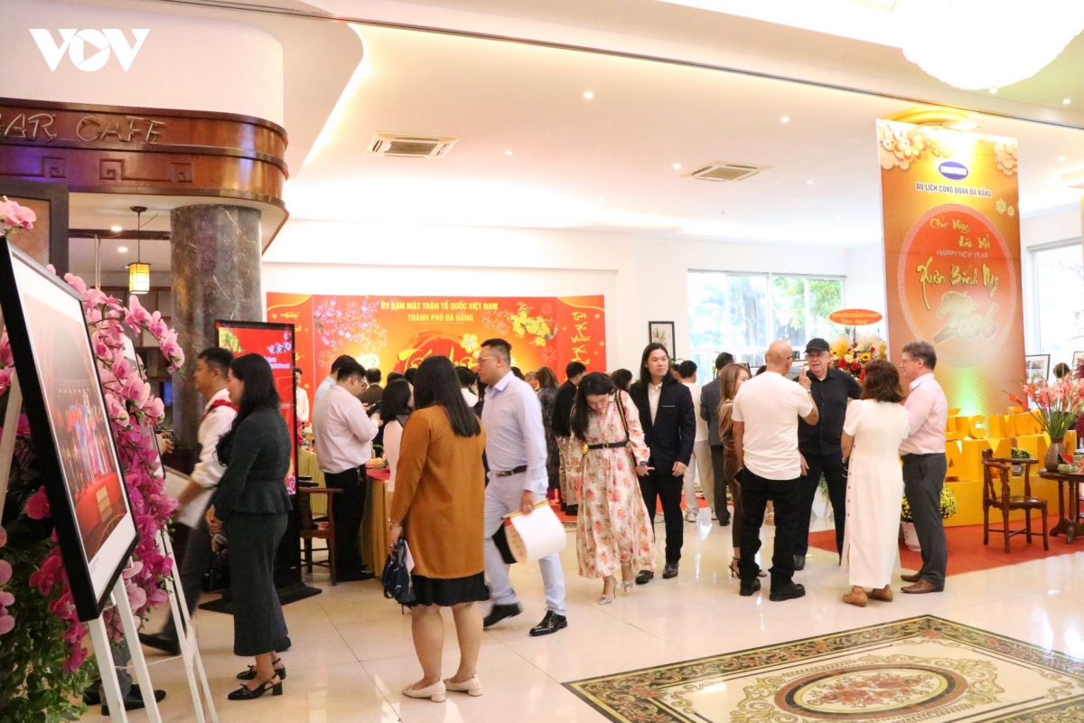 Da nang gap mat hon 200 kieu bao nhan xuan binh ngo hinh anh 3