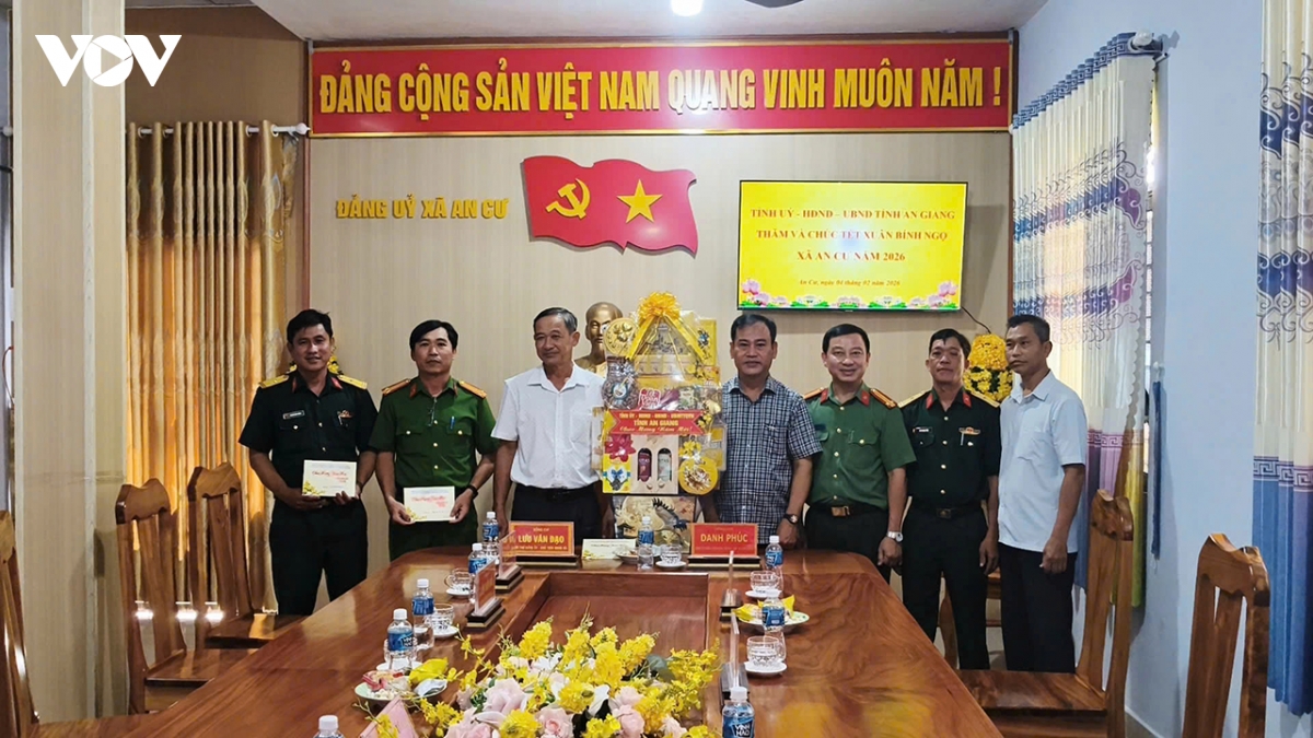 an giang quan tam cham lo tet cho vung dong bao dan toc, ton giao hinh anh 2