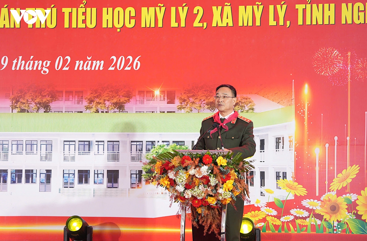 khanh thanh truong pho thong dan toc ban tru tieu hoc my ly 2 tai nghe an hinh anh 3