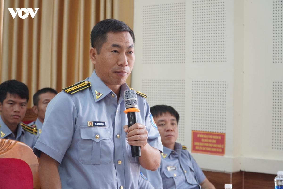 cu tri vung bien tp.hcm ky vong dai bieu quoc hoi dam doi moi, dam hanh dong hinh anh 1