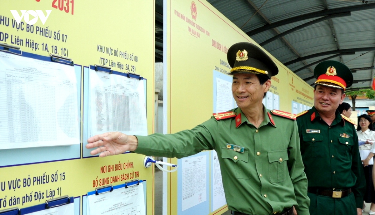tu dat lien ra cua bien bao dam quyen bau cu cho moi ngu dan hinh anh 3