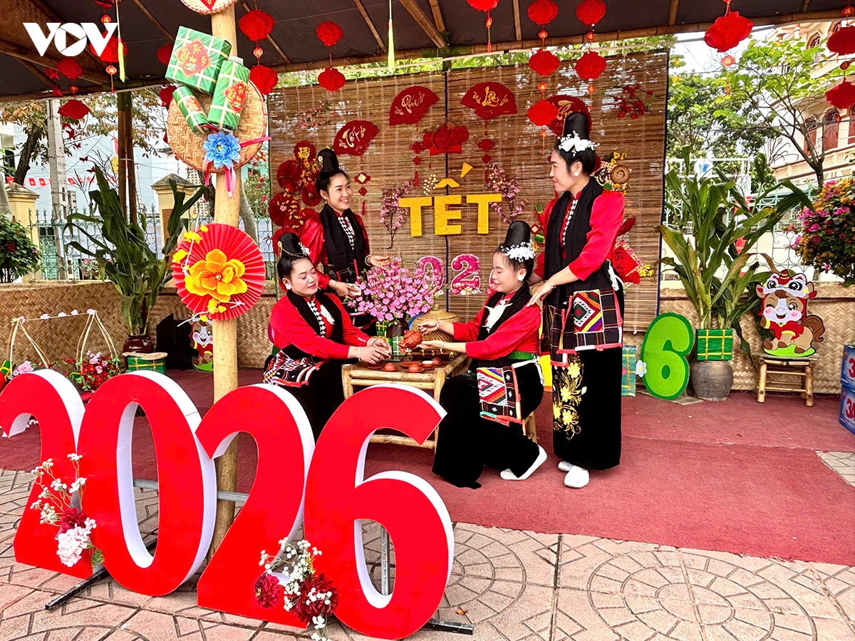 son la ron rang hoi xuan tren que huong chuoi ngot, xoai thom hinh anh 14