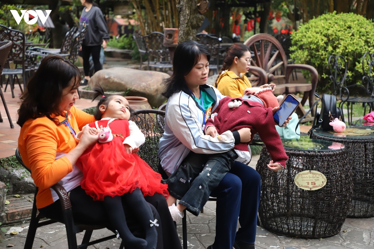  xuan am ap - tet se chia voi tre bai nao o ninh binh hinh anh 7