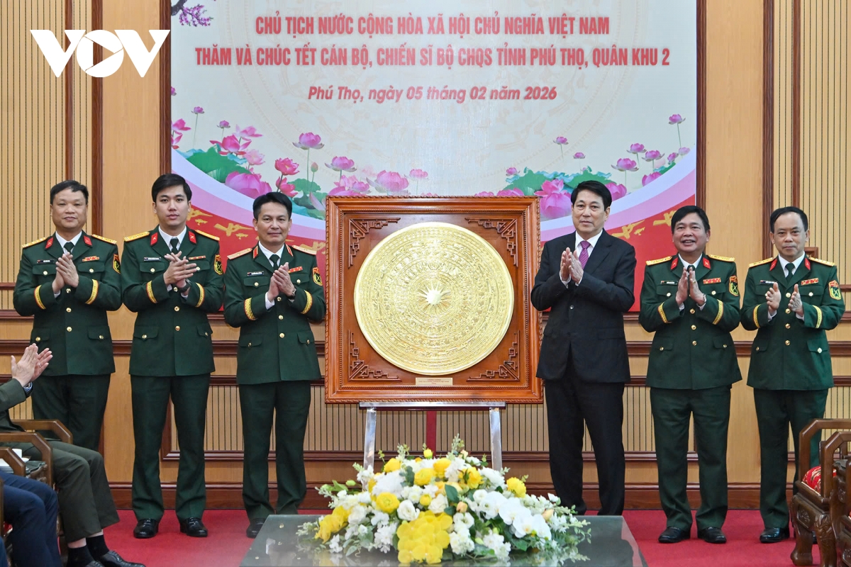 chu tich nuoc luong cuong tham, chuc tet o phu tho hinh anh 5