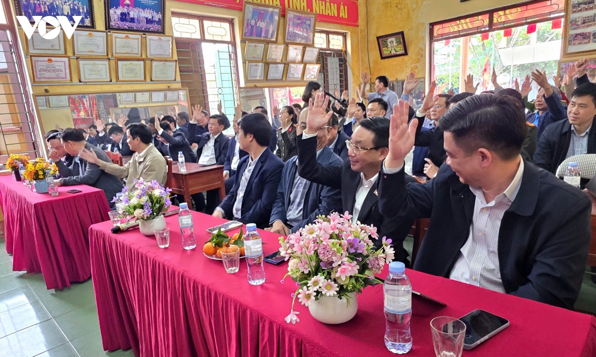 lay y kien cu tri, sang loc nhan su ung cu tai co so hinh anh 1