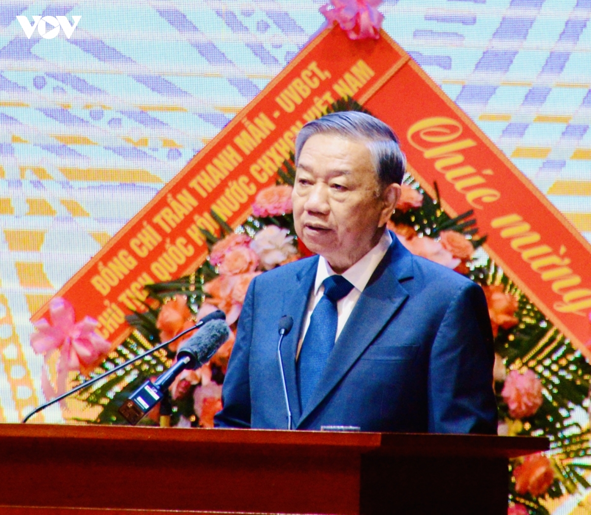 phat bieu cua tong bi thu tai le trao danh hieu ahllvt cho quan chung hai quan hinh anh 1