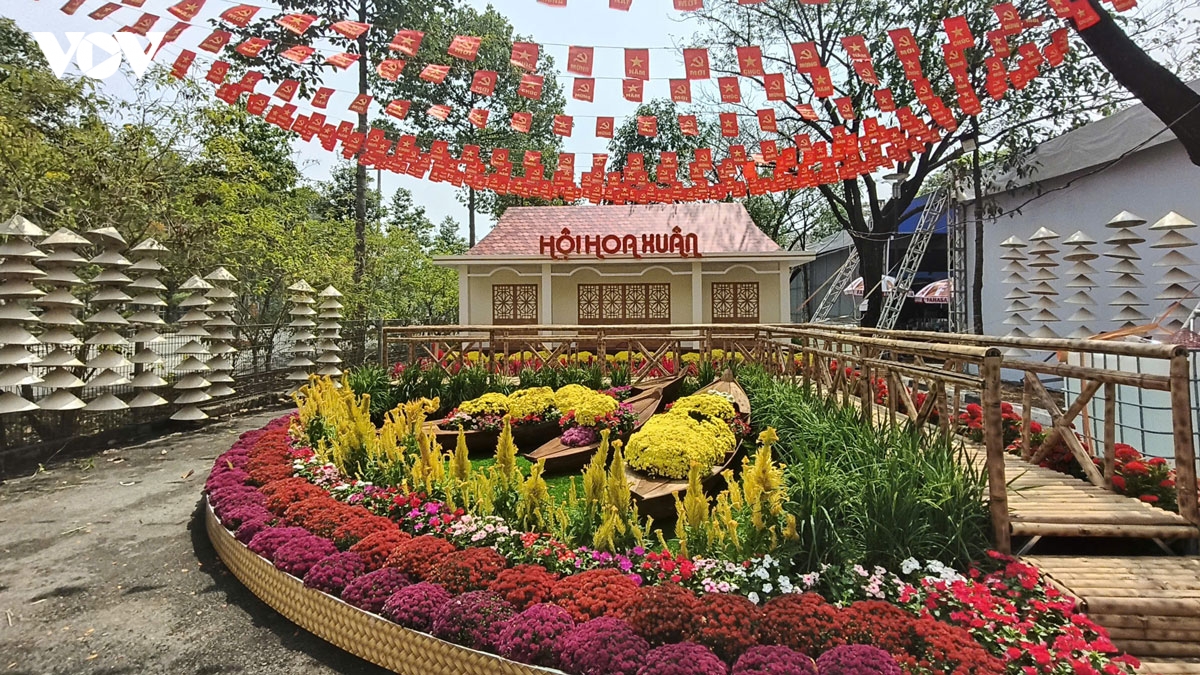 linh vat tai duong hoa thanh pho moi binh duong lo dien hinh anh 6