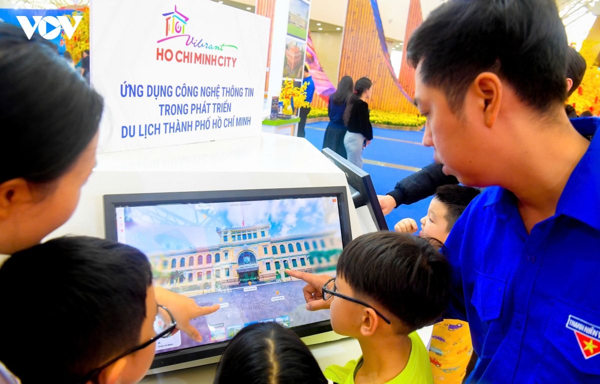 chuyen doi so tro thanh diem nhan noi bat, lan toa hoi cho quoc gia mua xuan 2026 hinh anh 9