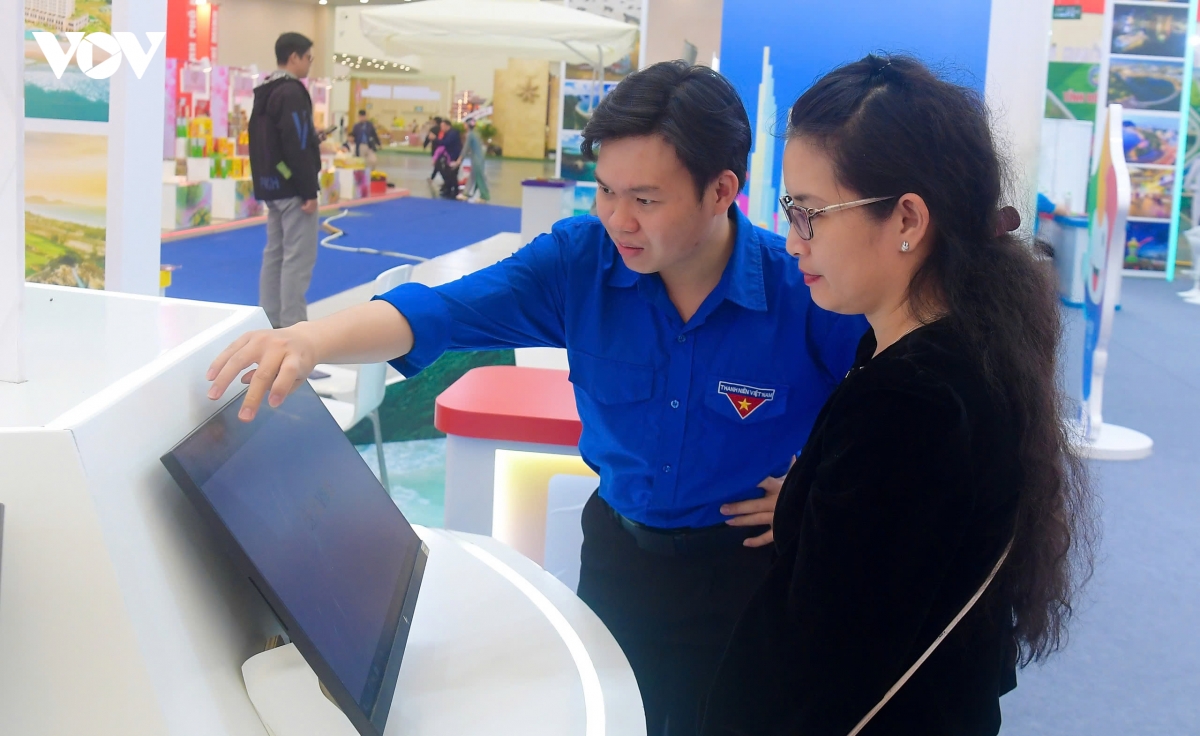 chuyen doi so tro thanh diem nhan noi bat, lan toa hoi cho quoc gia mua xuan 2026 hinh anh 10