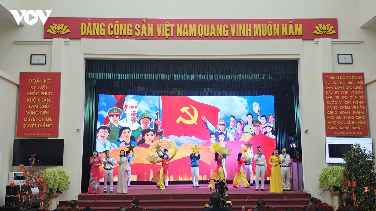 giao thua am ap o vung 1 hai quan hinh anh 1