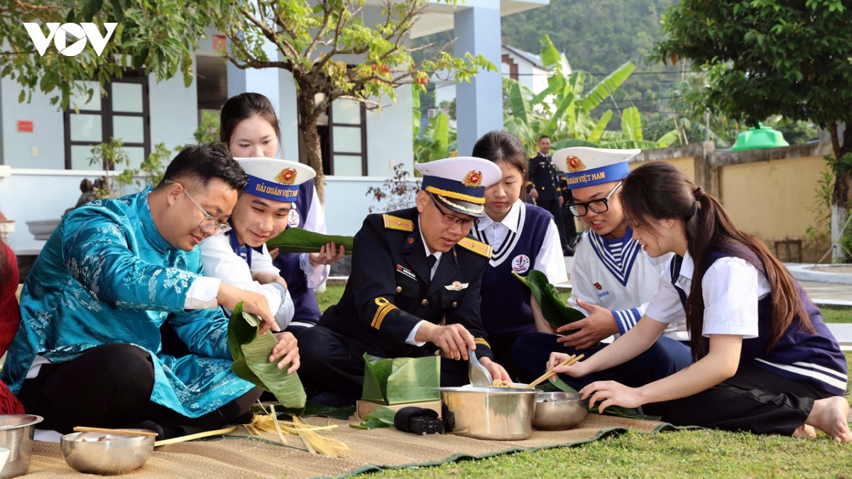 tet cua nhung nguoi linh hai quan trong may hinh anh 6