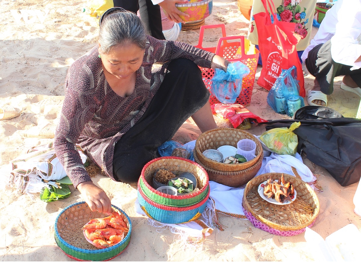 ron rang le tao mo, khoi dau cho mua le hoi ramuwan 2026 hinh anh 2
