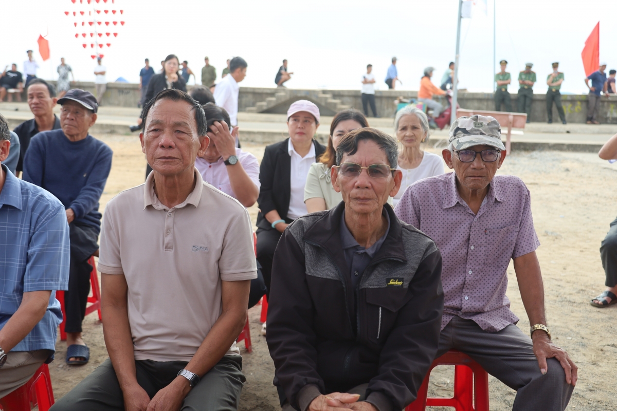 ngu dan van tuong quang ngai ra khoi dau xuan vi mot nghe ca ben vung hinh anh 7