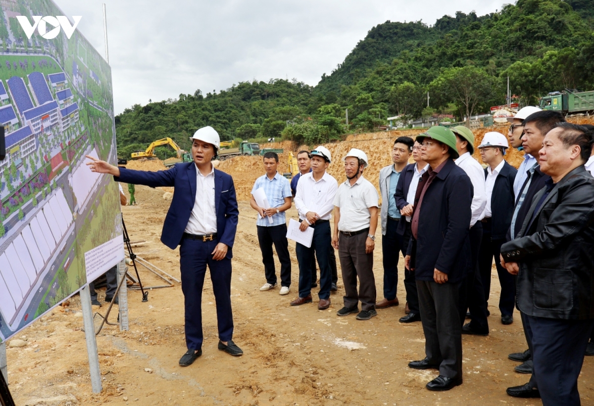 lai chau tang toc thi cong cong trinh truong noi tru vung bien hinh anh 1