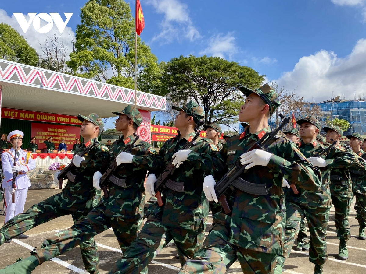 Bộ Chỉ huy Quân sự tỉnh Đắk Lắk ra quân huấn luyện và thi đua trong đợt bầu cử