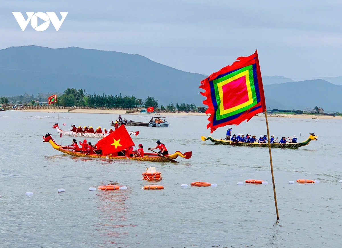 Lễ hội sông nước Đà Nông gắn với tín ngưỡng cư dân vùng biển Phú Yên
