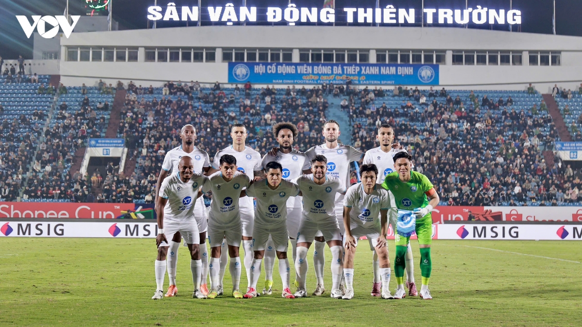 nam Dinh hoa johor, vao ban ket cup c1 Dong nam A voi ngoi nhat bang hinh anh 1