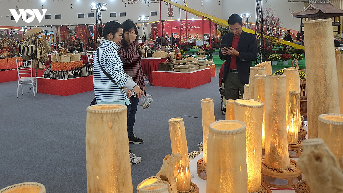 nhieu khong gian ton vinh sang tao nghe thu cong my nghe tai hoi cho mua xuan 2026 hinh anh 2