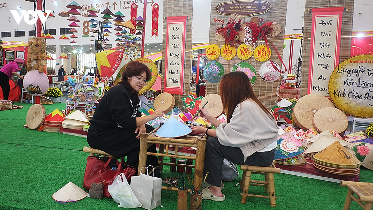 nhieu khong gian ton vinh sang tao nghe thu cong my nghe tai hoi cho mua xuan 2026 hinh anh 1