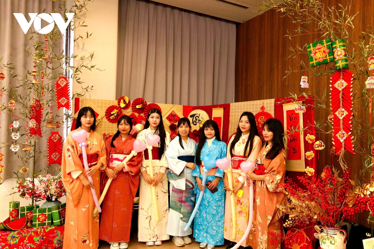 Không khí Tết Việt tràn ngập khắp các địa phương của Nhật Bản