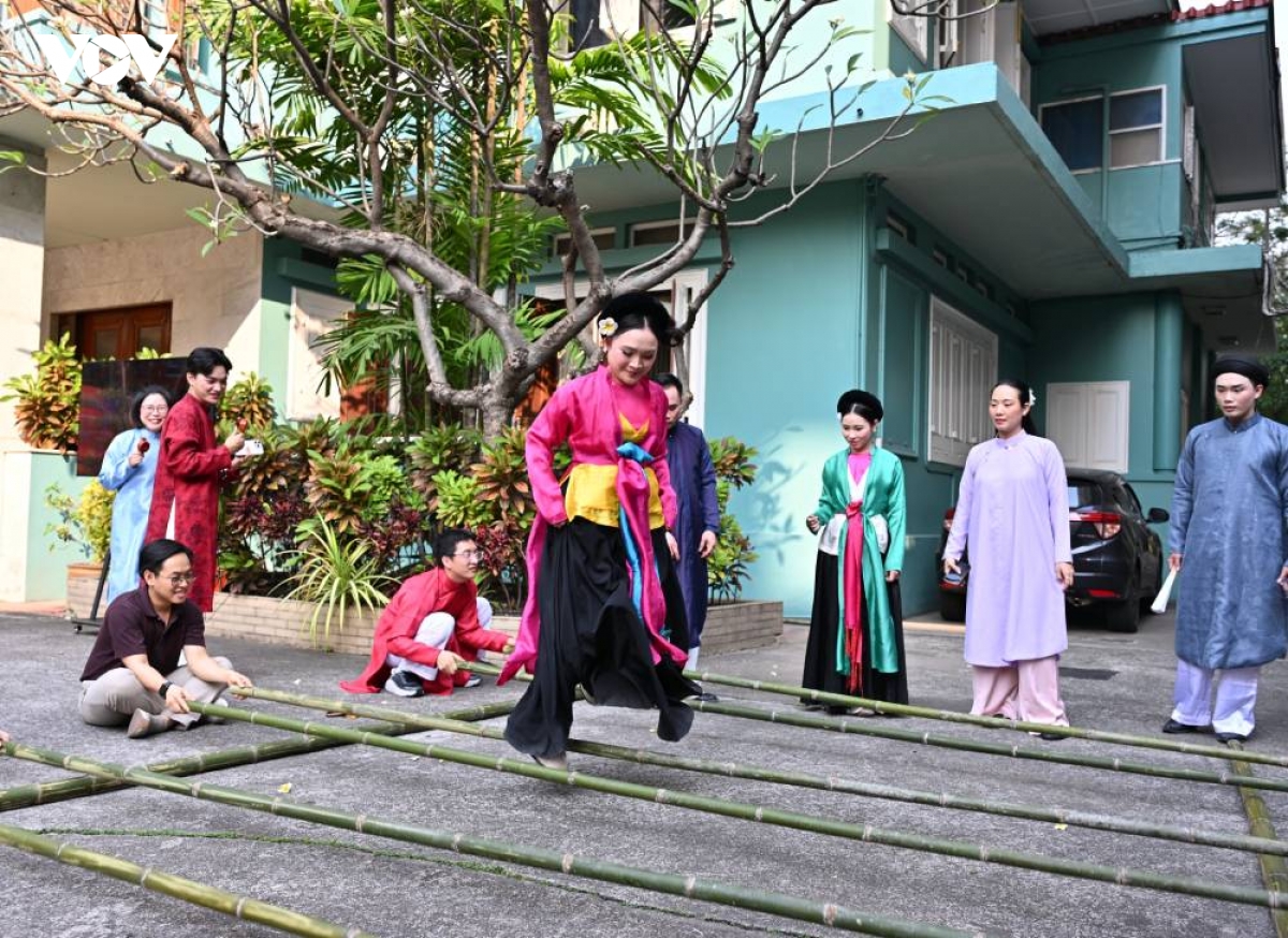 ron rang tet cong dong 2026 tai thai lan hinh anh 3