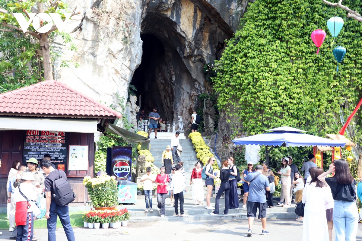 9 ngày nghỉ Tết, Đà Nẵng đón hớn 1,1 triệu lượt khách du lịch