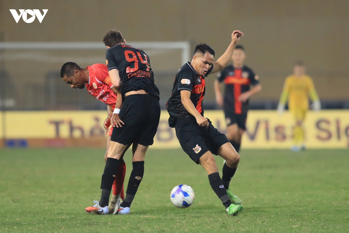 clb ninh binh ton that luc luong o cuoc so tai voi hagl hinh anh 1
