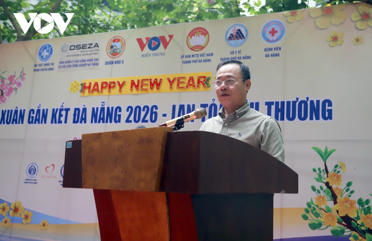 Am ap chuong trinh trao qua tet binh ngo 2026-gan ket Da nang, lan toa yeu thuong hinh anh 14