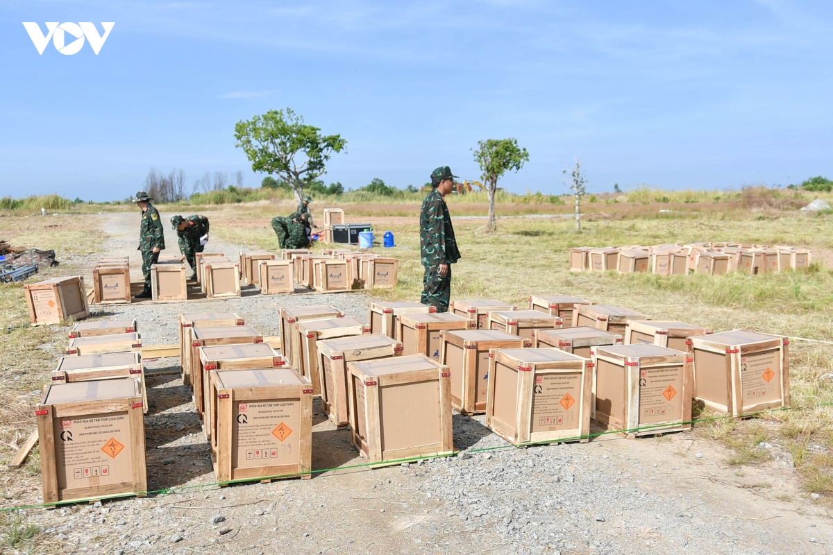 an giang hoan tat moi cong tac chuan bi ban phao hoa dem giao thua hinh anh 1
